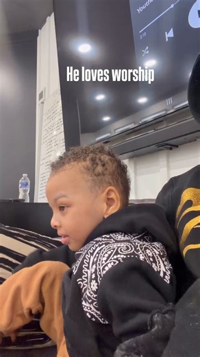 Clapping before a seizure isn’t always play, with gelastic seizures, it can look like happiness or laughing, but it’s not intentional. The looking up and uncontrolled eye movements come from the brain misfiring, especially with brain damage. It’s not something Jr can’t control.
