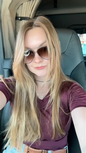 Exploring the Peterbilt 589 with Trail King Trailers