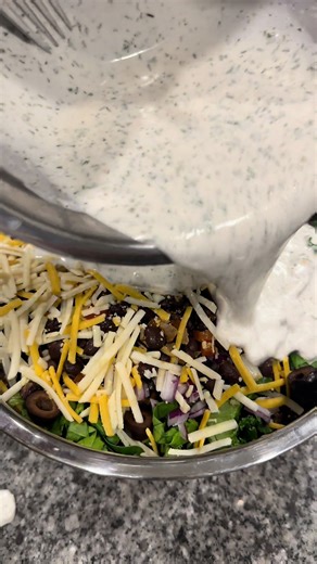 Delicious Vegan Salad Recipe with Homemade Ranch Dressing