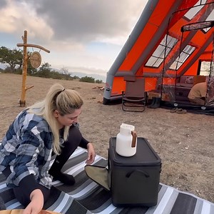 12K views · 396 reactions | CAMPING ON THE EDGE OF A CLIFF WITH A BUNGALOW #camping #campingtrip #campingfun #campingvibes #campingcar #survival #bushcraft #raining #solocamping | Outdoor Camping | Facebook