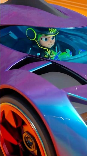 it's super secret SUPER EVIL weapon time! 😈 Hot Wheels Let's Race is now playing on Netflix!