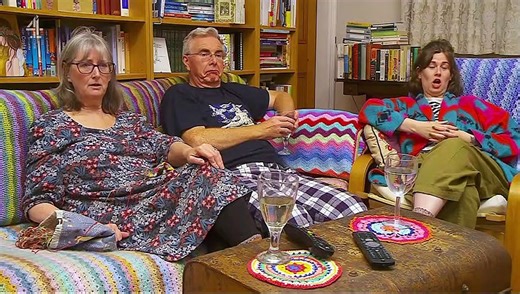 Gogglebox S22E04 - Sep 29, 2023