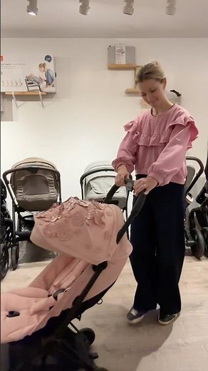 Cybex Coya #travelstroller #travellingstyle