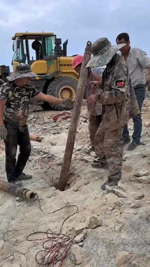 Open-pit mine rock excavation,carbon dioxide gas blasting site #viewersfriendsfollowersnonfollowers #fbreelsfypシ゚viralvideo #SupportSmallContentCreator #hilightseveryonefollowerseelsfypシ゚ | Rence D Vacaro