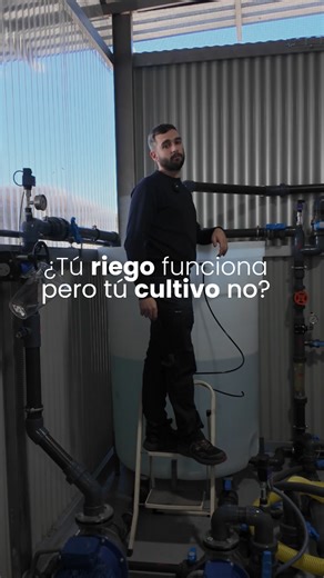 𝗟𝗮 𝗺𝗮𝘆𝗼𝗿𝗶́𝗮 𝗱𝗲 𝗹𝗼𝘀 𝘀𝗶𝘀𝘁𝗲𝗺𝗮𝘀 𝗱𝗲 𝗿𝗶𝗲𝗴𝗼 𝗳𝘂𝗻𝗰𝗶𝗼𝗻𝗮𝗻.𝗘𝗹 𝗽𝗿𝗼𝗯𝗹𝗲𝗺𝗮 𝗲𝘀 𝗾𝘂𝗲 𝗺𝘂𝗰𝗵𝗼𝘀 𝗰𝘂𝗹𝘁𝗶𝘃𝗼𝘀 𝗻𝗼, 𝘆 𝗻𝗼 𝗲𝘀 𝗽𝗼𝗿 𝗳𝗮𝗹𝘁𝗮 𝗱𝗲 𝗮𝗴𝘂𝗮, 𝗲𝘀 𝗽𝗼𝗿 𝗳𝗮𝗹𝘁𝗮 𝗱𝗲 𝗰𝗿𝗶𝘁𝗲𝗿𝗶𝗼.🫢 En RITEC no pensamos en equipos, pensamos en cómo se comportan el agua, el clima y la nutrición dentro del cultivo.🌱 Analizamos suelo, sustrato, clima y fisiología de la planta para que el sistema decida cuándo regar, cuánto, con qué y en qué momento