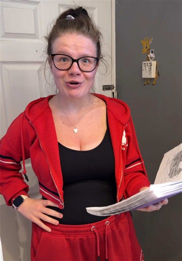 Finding Her Old Stuff: Thrift Finds with Beth Hutton
