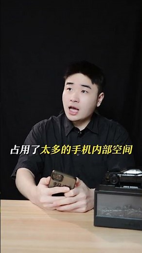 Revived Phone Designs: Remember These Vanished Hits