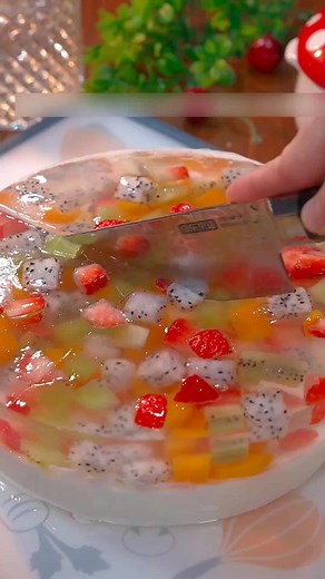 Making Delicious and Beautiful Double Layered Crystal Cakes for Chinese New Year