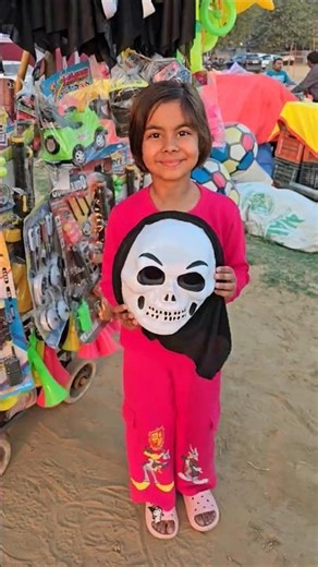 mayra ko bhoot wale mask chaiye 👹😱#shorts