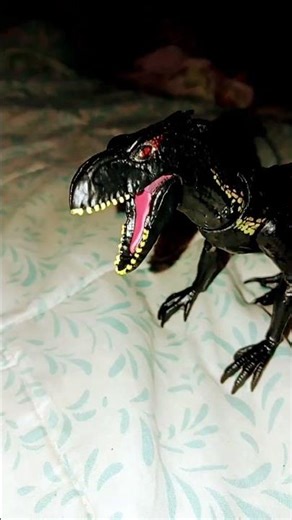 𝙸𝚖𝚊 𝚙𝚒𝚝 𝚖𝚢 𝚌𝚊𝚝 𝚘𝚗 𝚝𝚑𝚎 𝚖𝚒𝚌