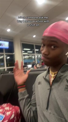 reality no shirt is da best drip u can have 😂 #fypシ #xuhuong