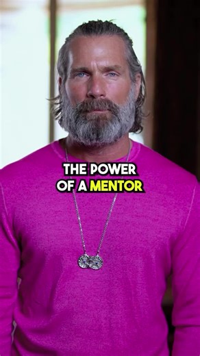I would not be where I am today without the help of the people I met along the way. It was my meditation teacher that introduced me to vipassana meditation where I went deep within myself to discover my emotional blind spots. It was the shipibo Indians who taught me how to use plant medicine properly and integrate the teachings of mother aya so the visions can have a real impact on life. It was the Maori healers who taught me how so much physical pain is stored as a result of emotional trauma an