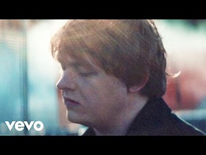 Lewis Capaldi - Bruises