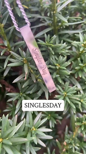 13 reactions | SINGLESDAY Ger dig 15% rabatt! Singel eller inte. In & fynda #fintochbilligt #singlesday #rabatt #singel | Smycken - Fint och Billigt | Facebook