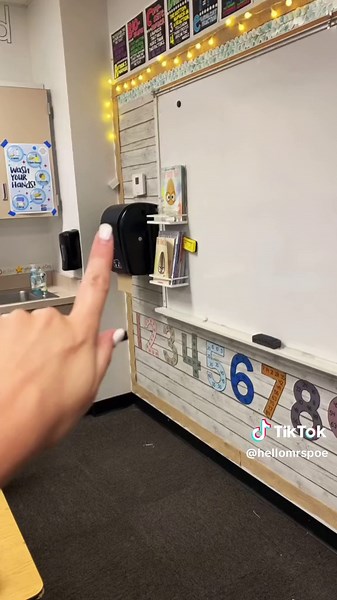 Best String Lights for an Engaging Classroom Setup