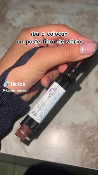 Errores y Aprendizaje en Odontología: Poste de Fibra de Vidrio