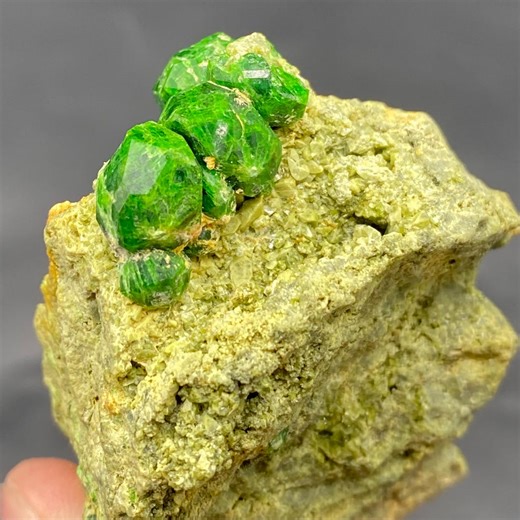 Rare Demantoid Garnet Crystal Rare Specimen Raw Natural Gemstone for Collectors, Gifts - Etsy