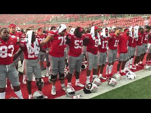 Ohio State football team sings Carmen Ohio after defeating Miami (OH), 76-5