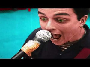 Green Day - Basket Case (Official Video) [4K Remastered]