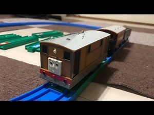 プラレール おしゃべりトビーの走行