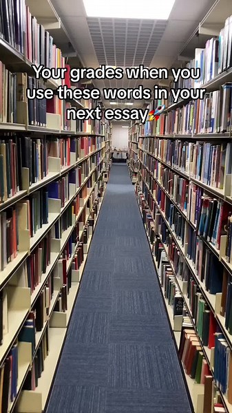 Academic Vocabulary Transformation Methods for Essays