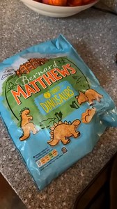 2.4M views · 56K reactions | Voilà comment faire des dinosaures panés ! | Ayme Julien | Facebook