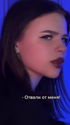 Exploring Narrative Text Overlays in Unique Video Styles