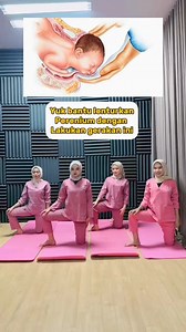 Gerakan bantu lenturkan perenium - Link produk ⬇️⬇️⬇️ https://bit.ly/40sA8AN #persalinan #edukasibumil #yogahamil #fyp #senamhamil #bumil #ibuhamil #hamil #melahirkan #ketuban | Kapsul Channamix