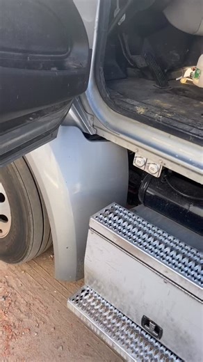 TopTierTouch💫 🤮 FLITHY all caps✌️ We embrace the tough jobs & make no excuses🔥🔥 Interior Detail Truck drivers can be hell 😂 #autodetailing #birminghamalabama #mobiledetailing #truckwash #carwash #carwashproducts | Cartez Pickett