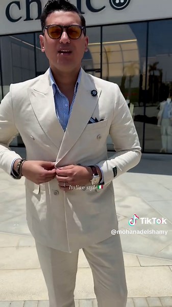 Pure Linen Double Breasted Suit: Italian Style Trends