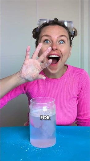 Why does My Hand stay Dry? 🤓 It's not a Magic - it's Science 🧪