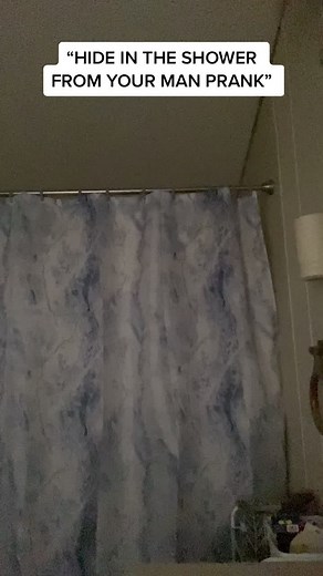 Also act possessed💀 #PonderWithZion #MAKEYOURMOVE #allieandnoah #funny #pranks ￼