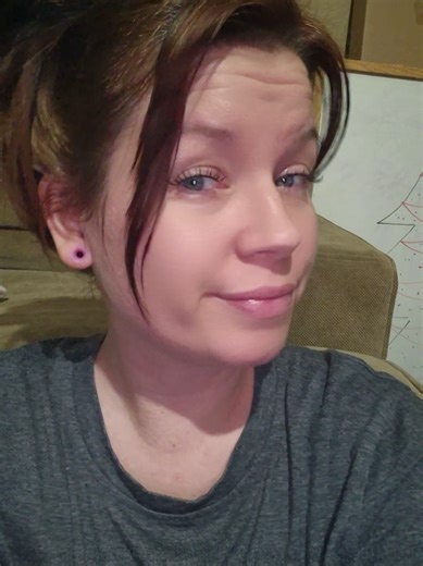 Fool me once shame on you, fool me twice shame on me... that's how the saying goes right. I'll learn eventually. #done #more #trauma #disassociation #fyppppppppppppppppppppppp