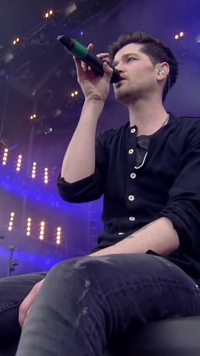 286K views · 9.6K reactions | So epic hearing all of you sing our song back to us! 﫶 #TheScriptFamily are legends!!  | The Script | Facebook