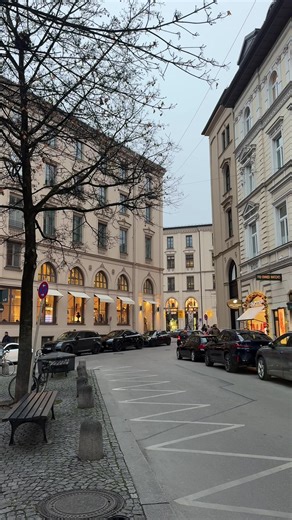 #gats #loropiana #jacobcohen | Loro Piana