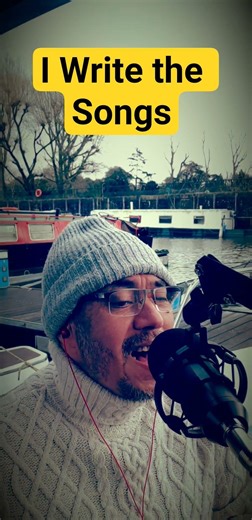 I WRITE THE SONGS by Barry Manilow karaoke version