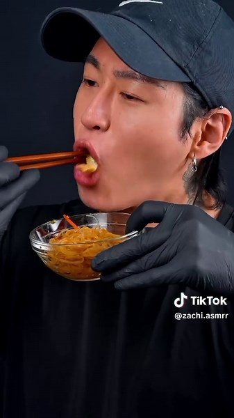 Zachi.asmr (@zachi.asmrr)’s videos with original sound - Zachi.asmr