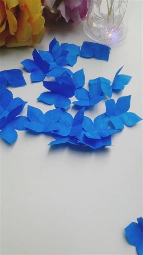 How to make hydrangea flower with paper/blue hydrangea flower/DIY/#flowers #diy #art #diycrafts
