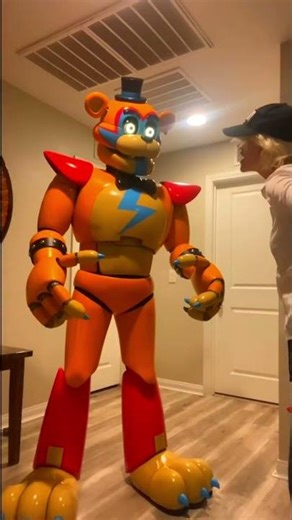 🚨 BRUTAL! 🤯 Aggressive Animatronic HITS A Woman—It Was Intentional! 😭 | #fyp #animatronic #attack