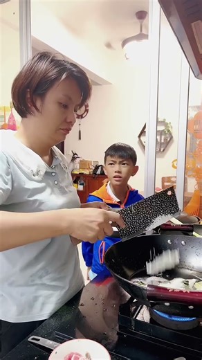 You are careless when doing homework. Let me show you how I am careless when cooking.