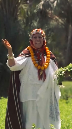 Tamazirt ⵣ on Instagram: "AyakhiD Amarg n tmazirt #art #photography#tamazirt #amazigh #tamazight #atlas #atmasmountains #ksargoulmima #goulmima #igoulmimn #ouasis #gheris #aitmerghad #aitatta #Goulmima #Tinghir #Tdoghagorges #Merzouga #desertlife #mhamidlghezlane #marrakesh #paradisevalley #adventure #desertadventure #sahara #music #guitar #kasbah"