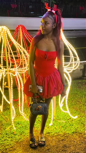 #CapCut did allot experienced allot throughout 2025 never the less whats more important is that i made it out alive🥰❤️#endoftheyear #2025 #happyholidays