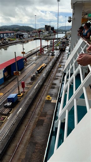 Panama Canal | Joshua Pettit