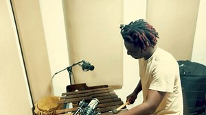 Me encanta esta versión #Confieso | Enrique Riascos - Rey de la marimba