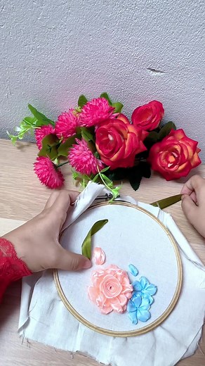 9.4K views · 227 reactions | New Design for Ribbon Embroidery Craft Project #embroiderydesign #embroideryforbeginners #sulampita | Asnimar Embroidery | Facebook