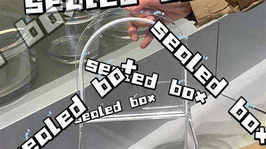 Are you telling me you like a box that can hold anything? Is it this one?