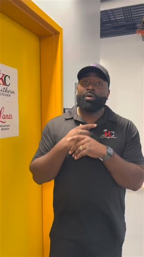 KC Cuisine Catering LLC on Instagram: "📍18 N Dollins Ave KC’s Southern Kitchen 👨🏿‍🍳: ❗️Tues - Thur: 4pm - 12am ❗️Fri- Saturday: 1pm - 1:45am ❗️Sunday: 12pm - 11pm - Fried Shrimp -Fried Wings -Yams -Fried Fish -KC Bowls & more……. Catch us on Uber Eats, Door Dash & Grub Hub! You can also come in for pick up (order online or onsite) And don’t forget to place your Catering orders because we’re now offering NO MINIMUM for ALL pickup orders! So you can order 1 pan or 10 pans, we’ll whip it up for 