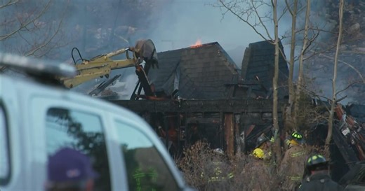 Firefighters work to put out blaze near I-70 in Silver Plume