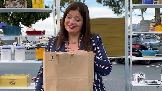 73K views · 364 reactions | We challenged Alex Guarnaschelli to a #SupermarketStakeout! See what she would make for brunch with a mystery grocery bag. Watch #SupermaketStakeout > Tonight at 10|9c. Catch up on past episodes now: https://foodtv.com/2WyGFuN | Food Network | Facebook