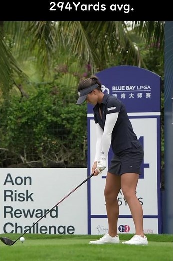 Her left foot really holds firm! This is the 19-year-old rookie, Yana Wilson.